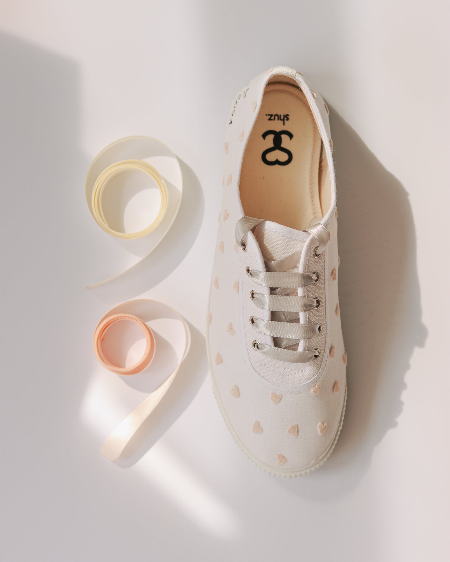 Tenisice za vjenčanje  "PINK HEARTS long laces”
